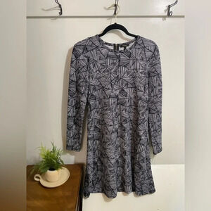 Cupio Black and White Dress‎